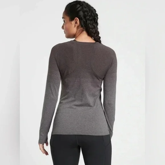 Athleta Women's Momentum Gradient Heather Long Sleeve Top Size Small - Picture 2 of 5